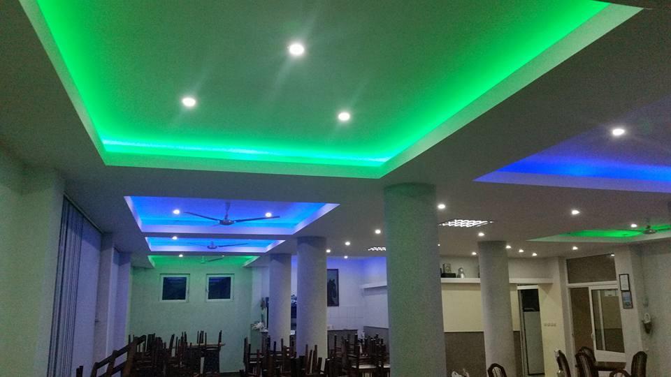 Hotel Hoti Ulcinj Buitenkant foto