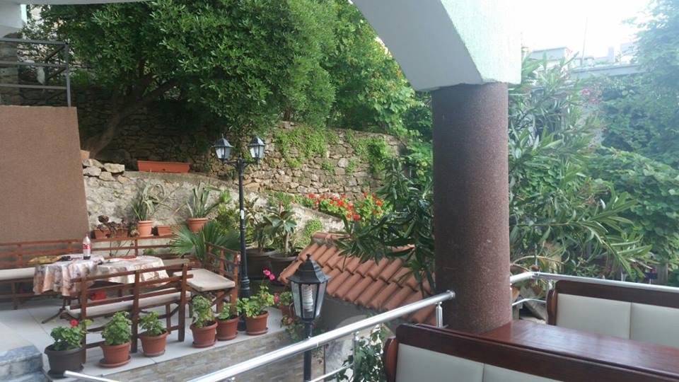 Hotel Hoti Ulcinj Buitenkant foto