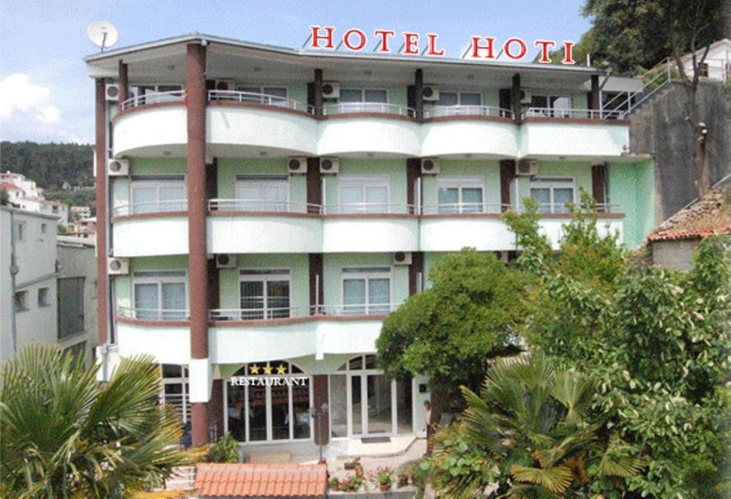 Hotel Hoti Ulcinj Buitenkant foto